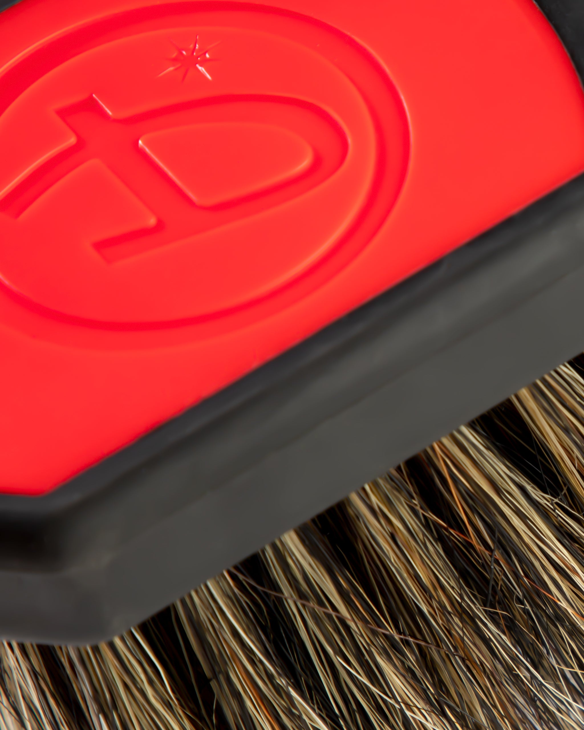 Adam's Rubberized Boars Hair Wheel Face Brush