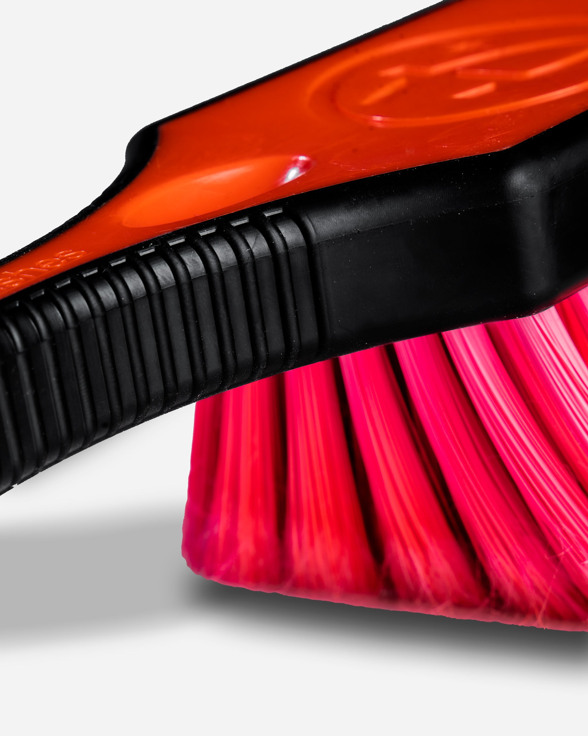 Adam's Rubberized Wheel Brush