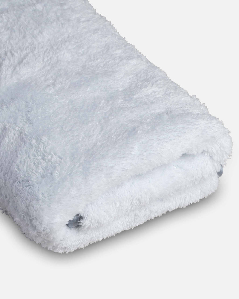 Extra Thick Double Sided Microfiber Towel with Silk Trim